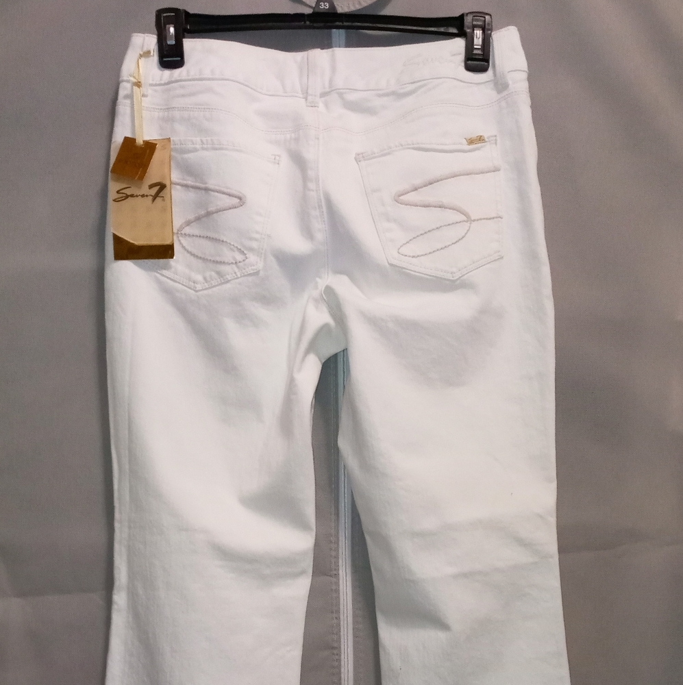 NWT! Sz 14 Women's Seven7 Luxe Bootcut Jeans.